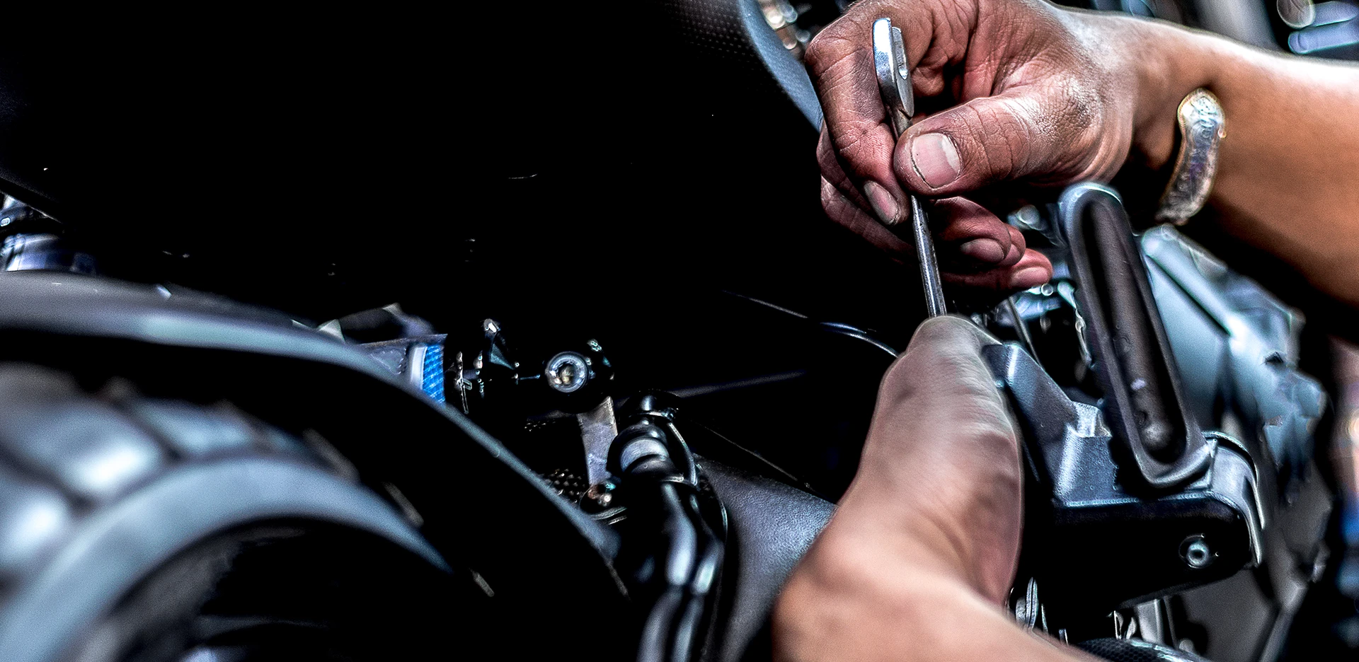 Mantenimiento y regeneración de coches y motos